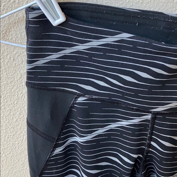 Athleta leggings - Picture 4 of 4